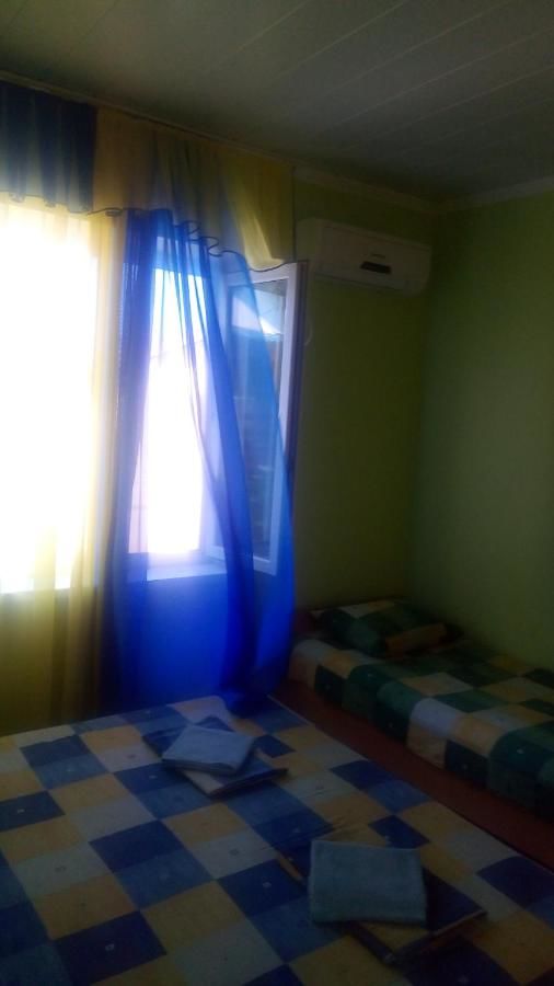 Гостевой дом Розовый домик Саки-16