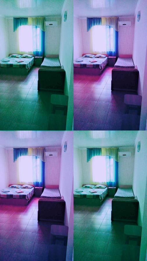 Гостевой дом Розовый домик Саки-6