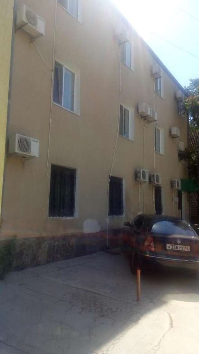 Гостевой дом Розовый домик Саки-47