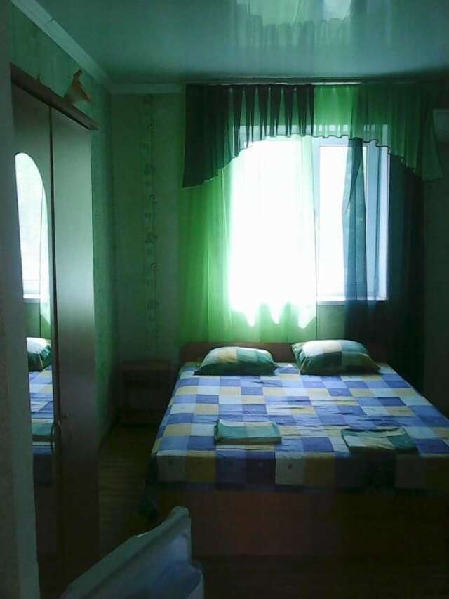 Гостевой дом Розовый домик Саки-49